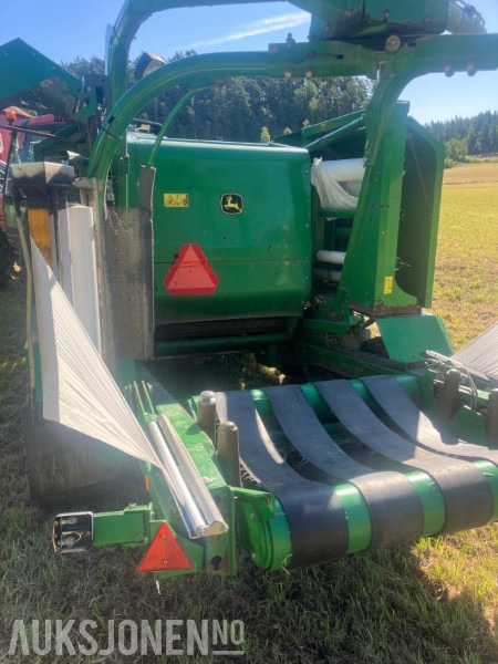 2011 John Deere 744 Premium Rundballepresse / Kombipresse - Селскостопанска техника: снимка 4 2011 John Deere 744 Premium Rundballepresse / Kombipresse - Селскостопанска техника: снимка 4