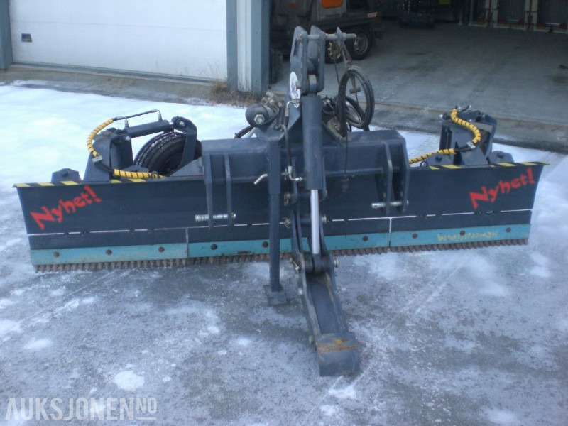 2012 Isskrape Nord Vei PT 3050 – 3,05 m – hardmetallpigger – lite brukt - Селскостопанска техника: снимка 1 2012 Isskrape Nord Vei PT 3050 – 3,05 m – hardmetallpigger – lite brukt - Селскостопанска техника: снимка 1