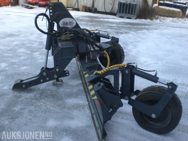 2012 Isskrape Nord Vei PT 3050 – 3,05 m – hardmetallpigger – lite brukt - Селскостопанска техника: снимка 4 2012 Isskrape Nord Vei PT 3050 – 3,05 m – hardmetallpigger – lite brukt - Селскостопанска техника: снимка 4