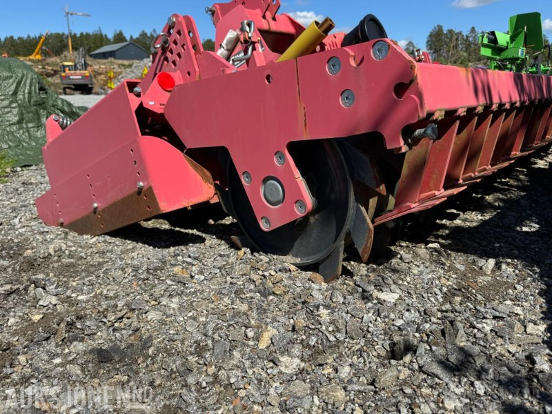 2018 Kverneland NG-M 101 kraftfres/rotorharv - Селскостопанска техника: снимка 5 2018 Kverneland NG-M 101 kraftfres/rotorharv - Селскостопанска техника: снимка 5