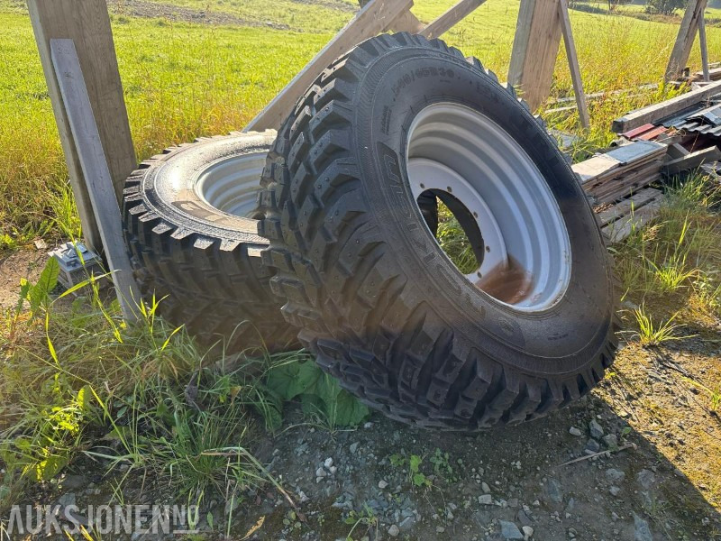 2021 Nokian TRI 2 Piggdekk 540/65R30 - Селскостопанска техника: снимка 2 2021 Nokian TRI 2 Piggdekk 540/65R30 - Селскостопанска техника: снимка 2
