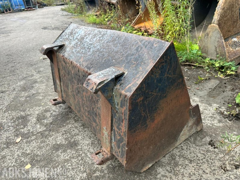 Селскостопанска техника Grus skuffe til Traktor Med Trima feste: снимка 7