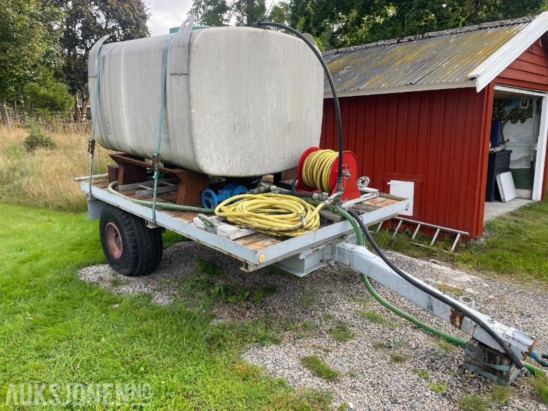 Henger/Grøftespyler/ vannvogn/ beredskapsvogn brann. - Селскостопанска техника: снимка 2 Henger/Grøftespyler/ vannvogn/ beredskapsvogn brann. - Селскостопанска техника: снимка 2
