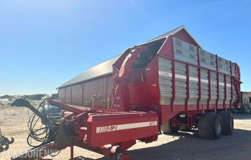 JF CT-4200 Lessevogn / selvlastervogn - Селскостопанска техника: снимка 1 JF CT-4200 Lessevogn / selvlastervogn - Селскостопанска техника: снимка 1