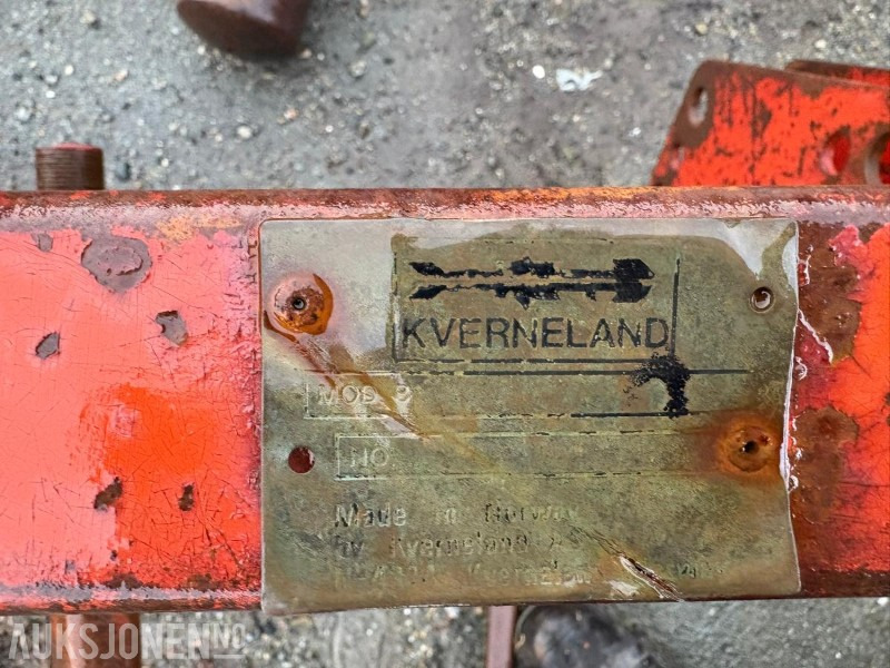 KVERNELAND RUNDBALLSPYD - Селскостопанска техника: снимка 3 KVERNELAND RUNDBALLSPYD - Селскостопанска техника: снимка 3