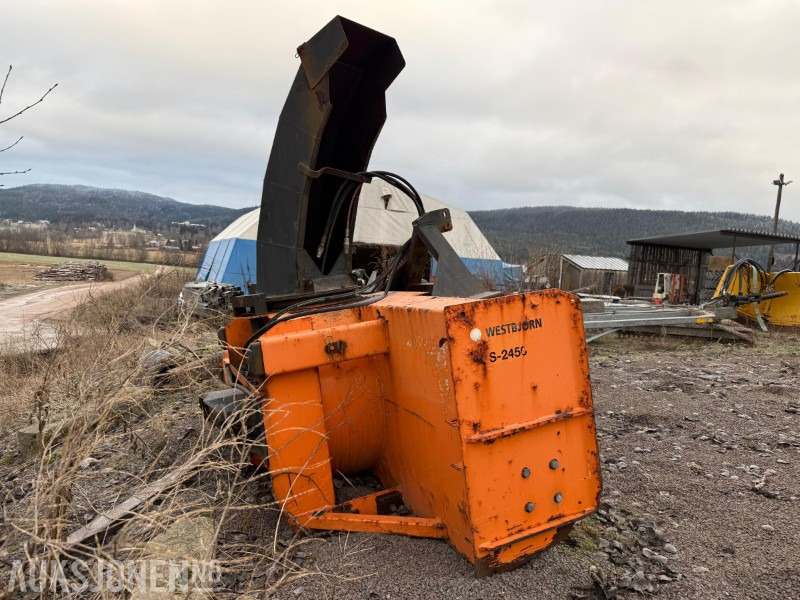 Westbjørn S-2450 snøfreser - Селскостопанска техника: снимка 2 Westbjørn S-2450 snøfreser - Селскостопанска техника: снимка 2