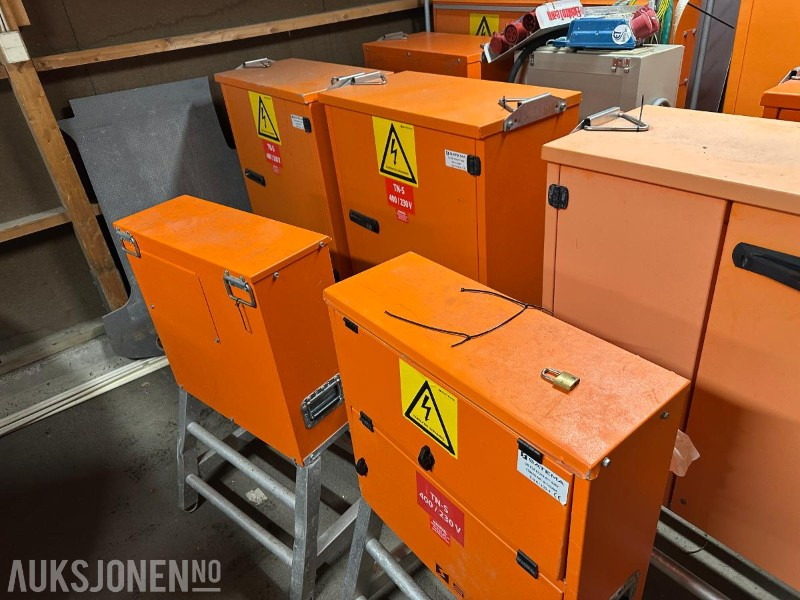 Strømskap / byggstrømskap / fordelingsskap - Diverste størrelser - Строително оборудване: снимка 1 Strømskap / byggstrømskap / fordelingsskap - Diverste størrelser - Строително оборудване: снимка 1