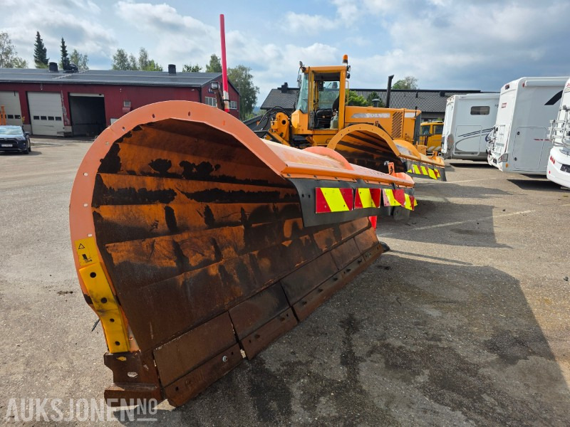 Tellefsdal D 70 3400 plog med sving - Строително оборудване: снимка 1 Tellefsdal D 70 3400 plog med sving - Строително оборудване: снимка 1