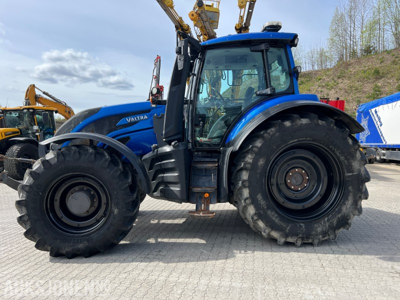 Valtra T234 m/fronthydraulikk,pto og brøytefeste - Трактор: снимка 3 Valtra T234 m/fronthydraulikk,pto og brøytefeste - Трактор: снимка 3