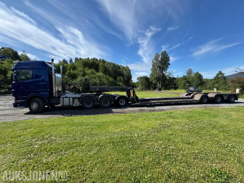 2013 Scania R-serie 8x4 trekkvogn med maskinhenger - Влекач: снимка 2 2013 Scania R-serie 8x4 trekkvogn med maskinhenger - Влекач: снимка 2