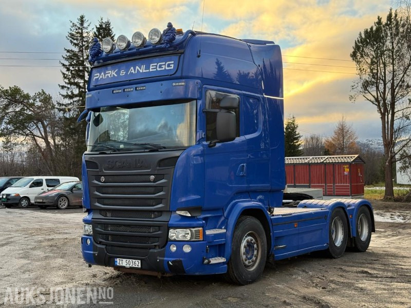 2015 Scania R-serie 6x4 Påkostet - Brøyterigget - Tipphydraulikk - Sprederhydraulikk - 675 643km - Влекач: снимка 1 2015 Scania R-serie 6x4 Påkostet - Brøyterigget - Tipphydraulikk - Sprederhydraulikk - 675 643km - Влекач: снимка 1