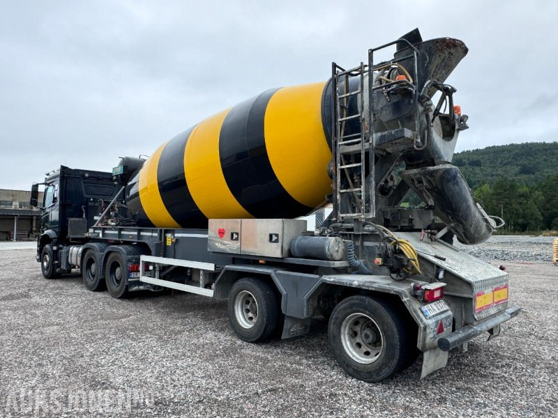2019 Mercedes-Benz Arocs trekker - AMT 4433 semi med 14 m3 betongblander - 6x4 - Navreduksjon - - Влекач: снимка 5 2019 Mercedes-Benz Arocs trekker - AMT 4433 semi med 14 m3 betongblander - 6x4 - Navreduksjon - - Влекач: снимка 5