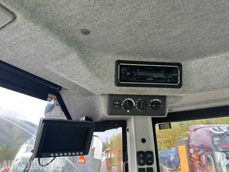 Лизинг на  Volvo L90H HJULLASTER MED MYE UTSTYR - 7247 TIMER Volvo L90H HJULLASTER MED MYE UTSTYR - 7247 TIMER: снимка 18
