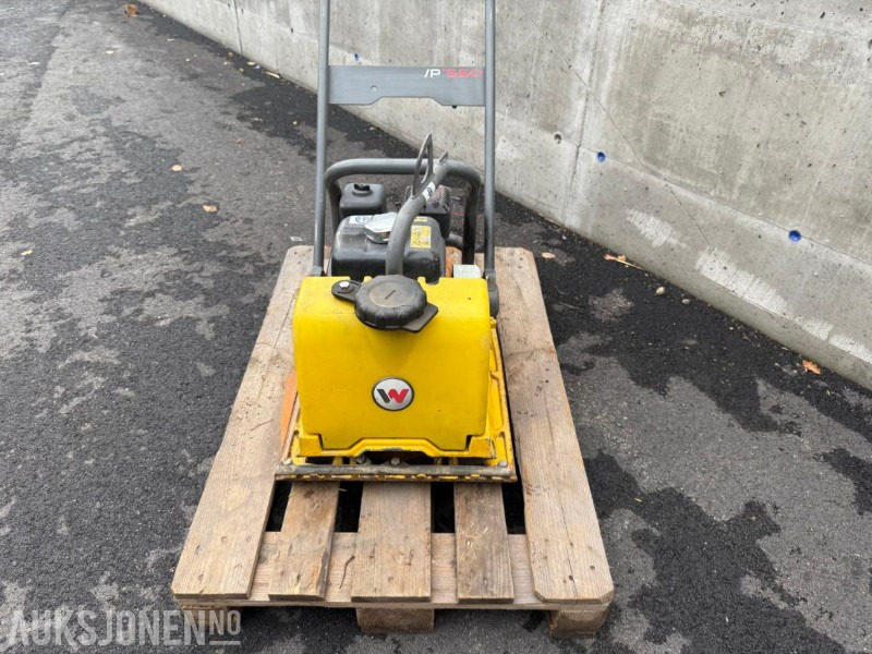 Wacker Neuson WP1550 vibroplate. - Валяк: снимка 4 Wacker Neuson WP1550 vibroplate. - Валяк: снимка 4