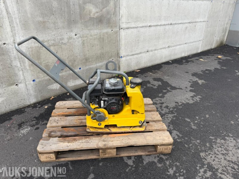 Wacker Neuson WP1550 vibroplate. - Валяк: снимка 2 Wacker Neuson WP1550 vibroplate. - Валяк: снимка 2