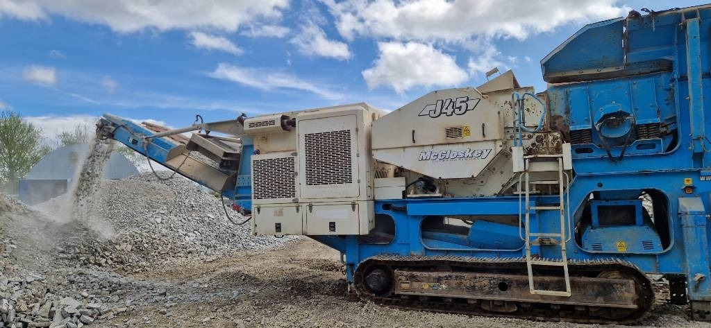 McCloskey J45 - Мобилна трошачка: снимка 2 McCloskey J45 - Мобилна трошачка: снимка 2