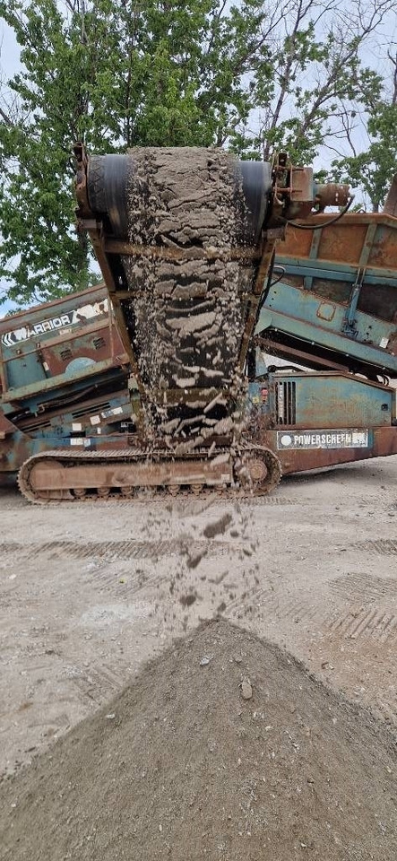 PowerScreen Warrior 1400 - Пресевна инсталация: снимка 3 PowerScreen Warrior 1400 - Пресевна инсталация: снимка 3