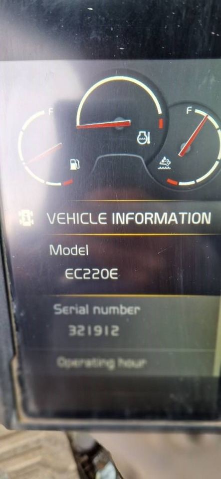 Volvo EC 220EL  - Верижен багер: снимка 4 Volvo EC 220EL  - Верижен багер: снимка 4