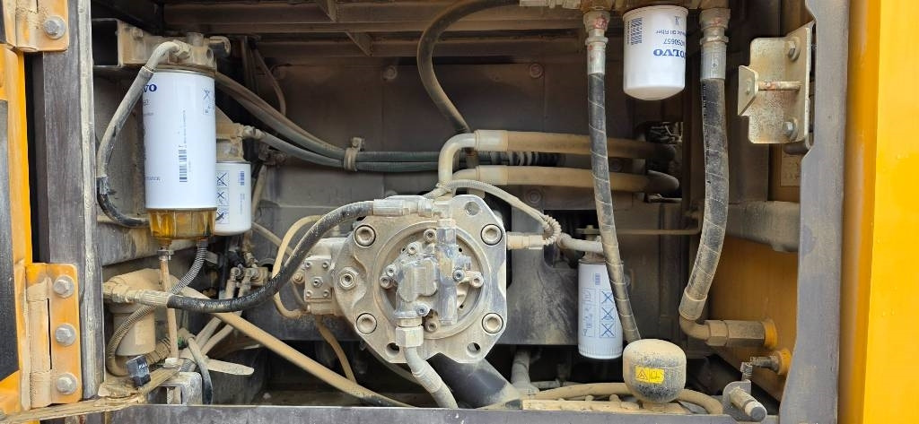 Верижен багер Volvo EC 300 EL: снимка 24 Верижен багер Volvo EC 300 EL: снимка 24