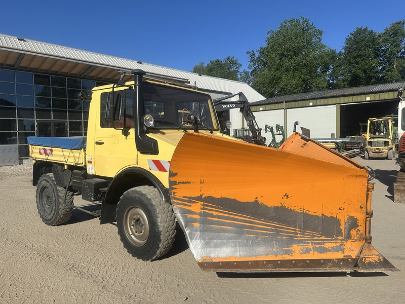 Mercedes-Benz Unimog U 1000 32.883km // ORIGINAL MILEAGE - Трактор: снимка 2 Mercedes-Benz Unimog U 1000 32.883km // ORIGINAL MILEAGE - Трактор: снимка 2