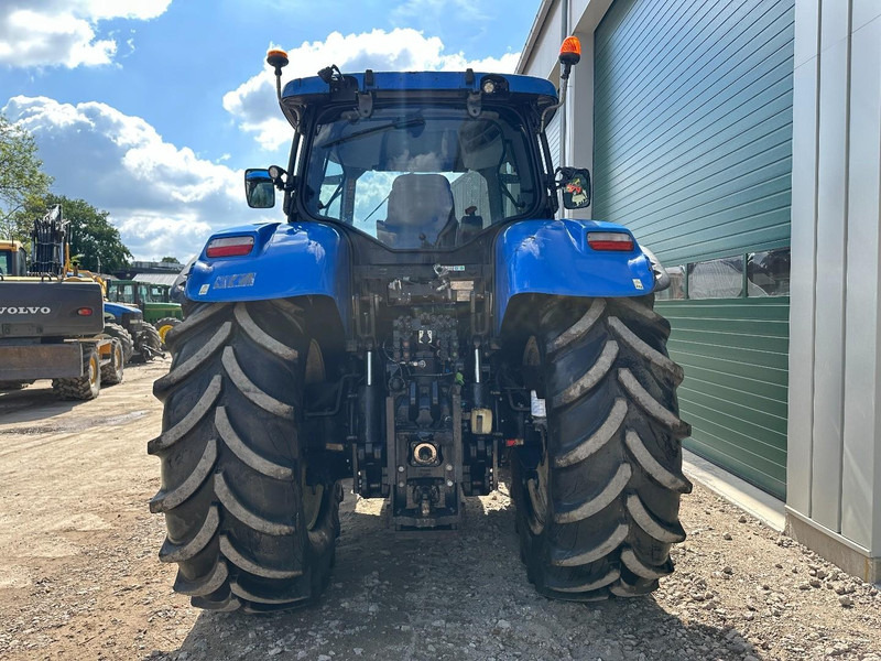 Трактор New Holland T7.235 Power Command: снимка 7