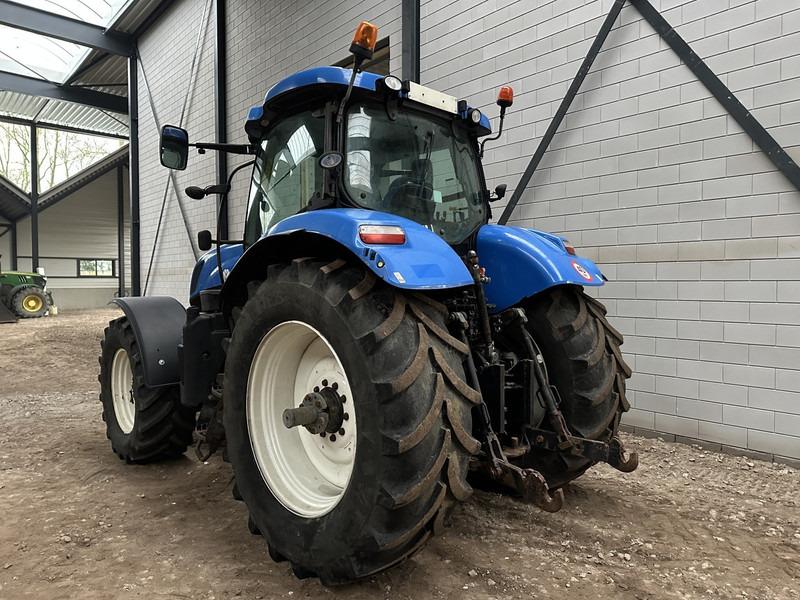 New Holland T7.250 - Трактор: снимка 5 New Holland T7.250 - Трактор: снимка 5
