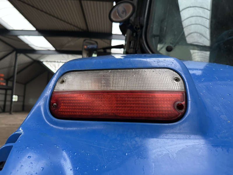 Трактор New Holland T7.250: снимка 19