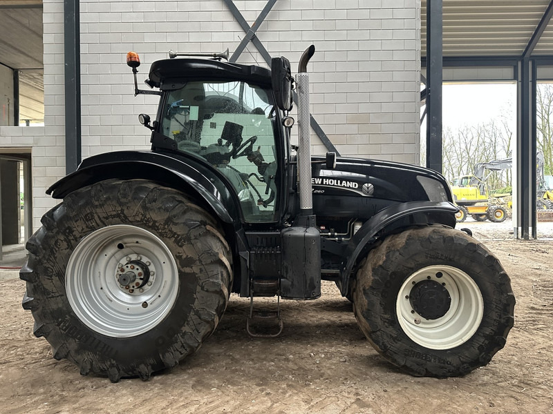 New Holland T7.260 - Трактор: снимка 4 New Holland T7.260 - Трактор: снимка 4