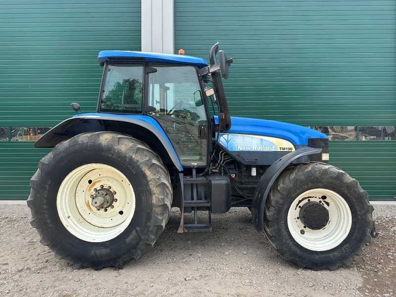 New Holland TM 190 - Трактор: снимка 4 New Holland TM 190 - Трактор: снимка 4