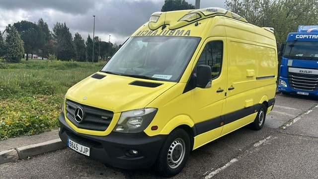 Mercedes Benz AMBULANCE Lot of 10 units Sprinter 313 CDI Automatic - Комунална/ Специална техника: снимка 1 Mercedes Benz AMBULANCE Lot of 10 units Sprinter 313 CDI Automatic - Комунална/ Специална техника: снимка 1