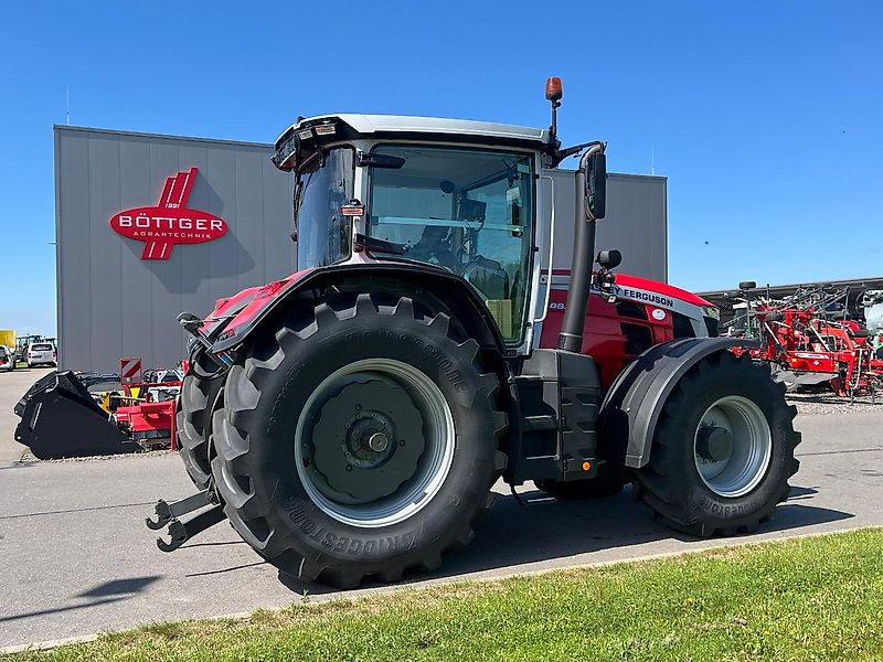Massey Ferguson MF 8S265 Dyna-7 Exclusive - Трактор: снимка 4 Massey Ferguson MF 8S265 Dyna-7 Exclusive - Трактор: снимка 4
