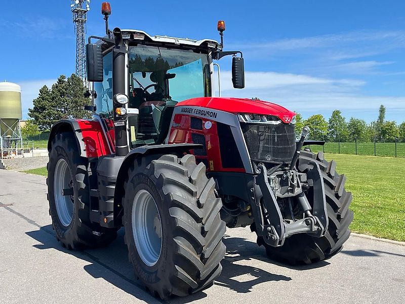 Massey Ferguson MF 8S265 Dyna-7 Exclusive - Трактор: снимка 2 Massey Ferguson MF 8S265 Dyna-7 Exclusive - Трактор: снимка 2