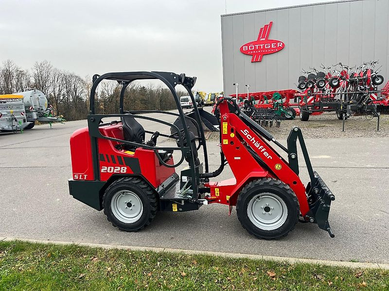 Schäffer 2028 SLT - Компактен товарач: снимка 5 Schäffer 2028 SLT - Компактен товарач: снимка 5