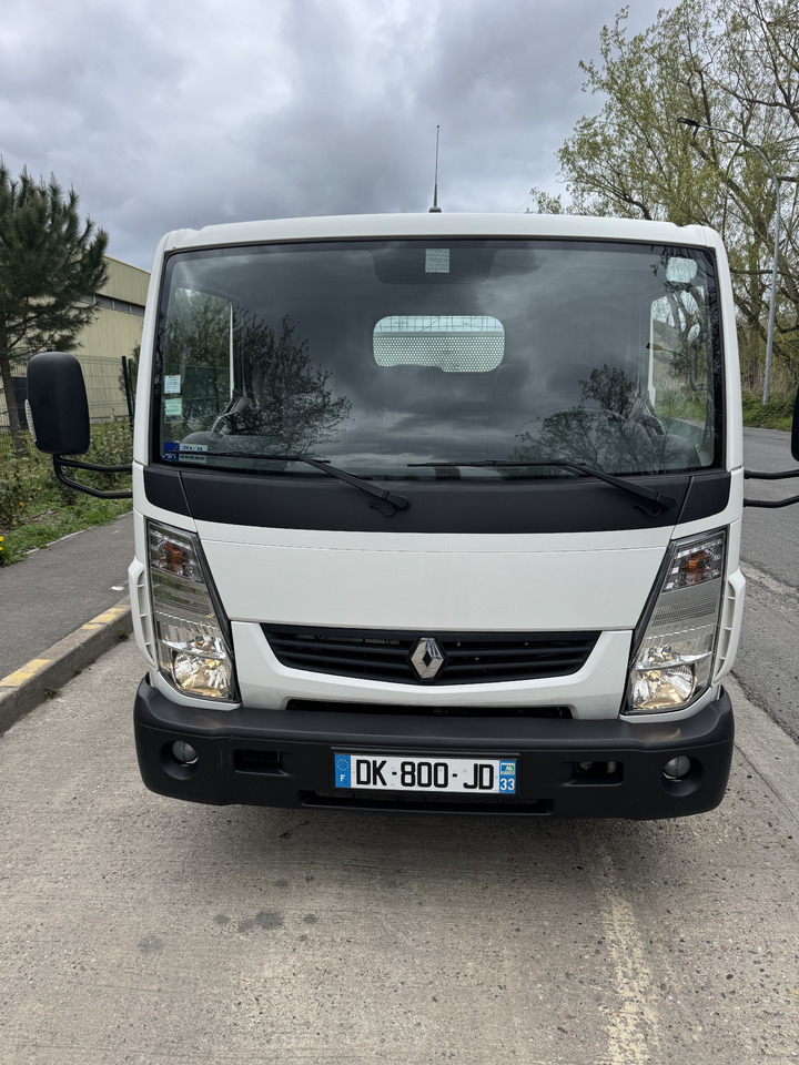 Renault Maxity - Лекотоварен автомобил: снимка 4 Renault Maxity - Лекотоварен автомобил: снимка 4