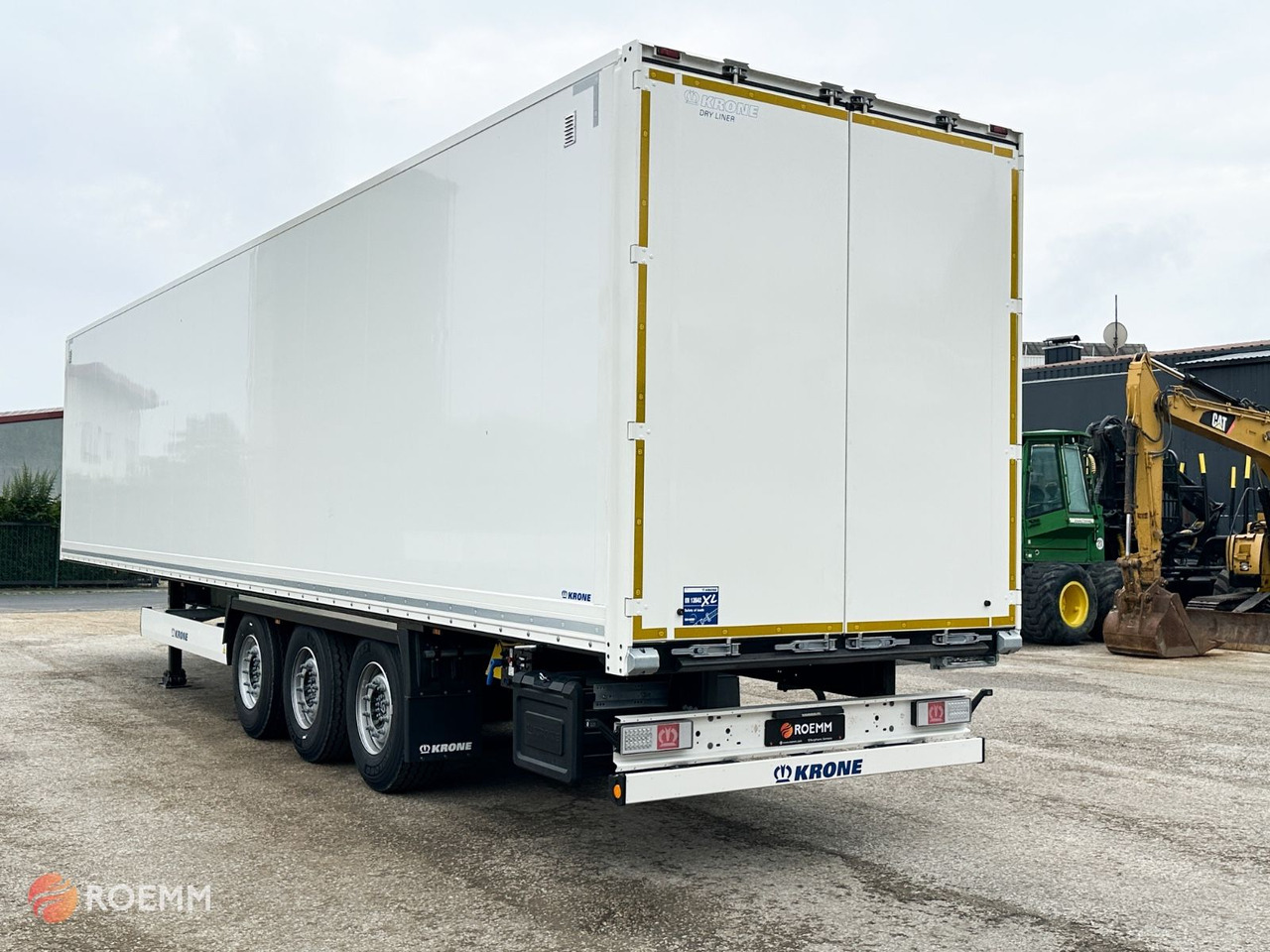 Krone DryLiner*4 Stk*Code XL*Liftachse*Sofort - Затворена каросерия полуремарке: снимка 4 Krone DryLiner*4 Stk*Code XL*Liftachse*Sofort - Затворена каросерия полуремарке: снимка 4
