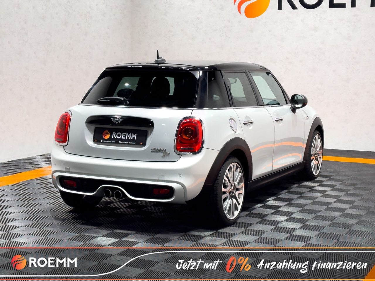 MINI Cooper SD*GARANTIE*1 Halter*Harman Kardon* - Седан: снимка 5 MINI Cooper SD*GARANTIE*1 Halter*Harman Kardon* - Седан: снимка 5