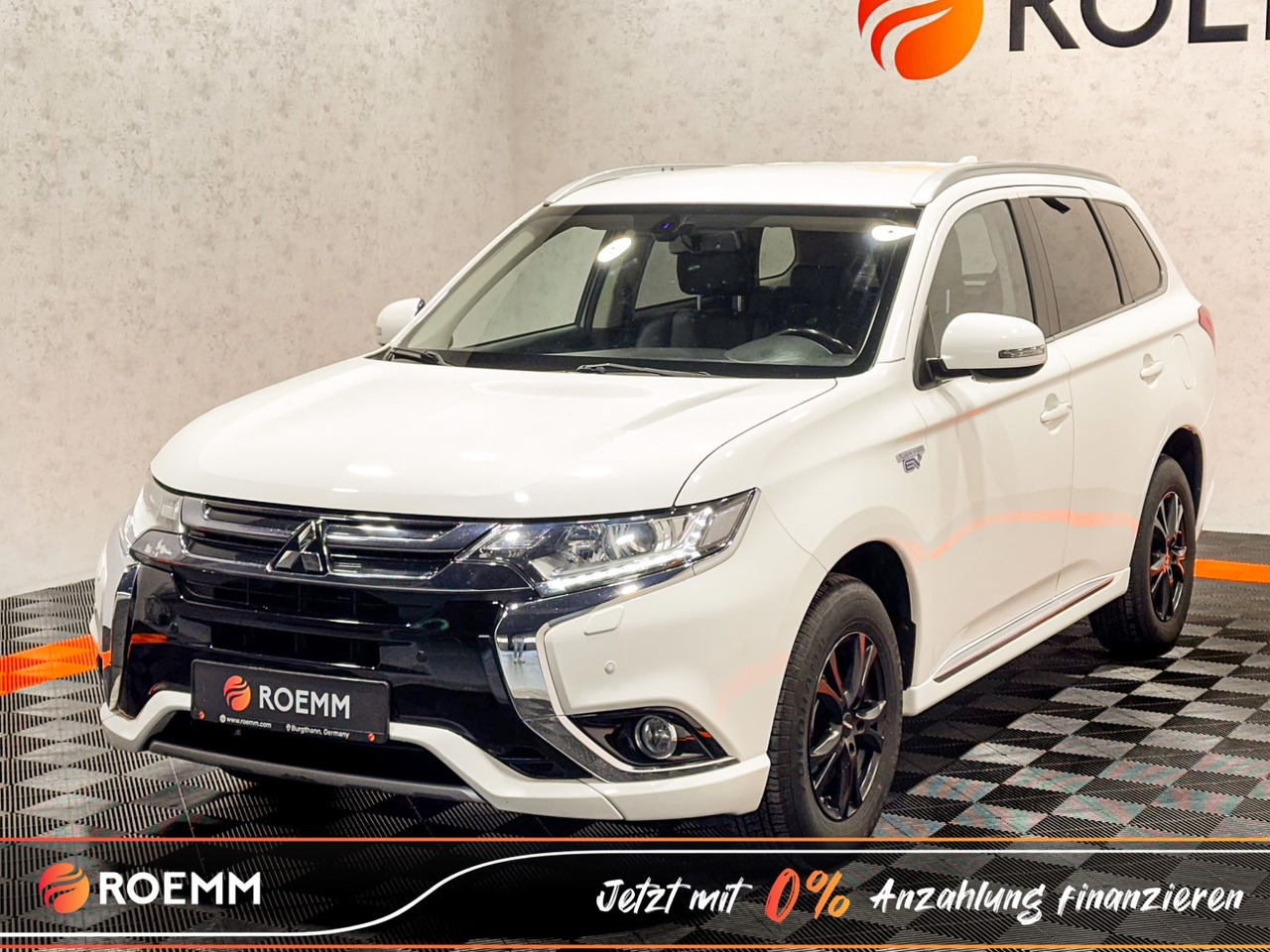 Mitsubishi Outlander PHEV Basis 4WD*GARANTIE*Touchscreen* - Джип: снимка 3 Mitsubishi Outlander PHEV Basis 4WD*GARANTIE*Touchscreen* - Джип: снимка 3