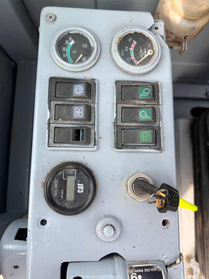 Грейдер Caterpillar CAT 140 140H 140K Used Motor Grader Secondhand Graders for Sale: снимка 12