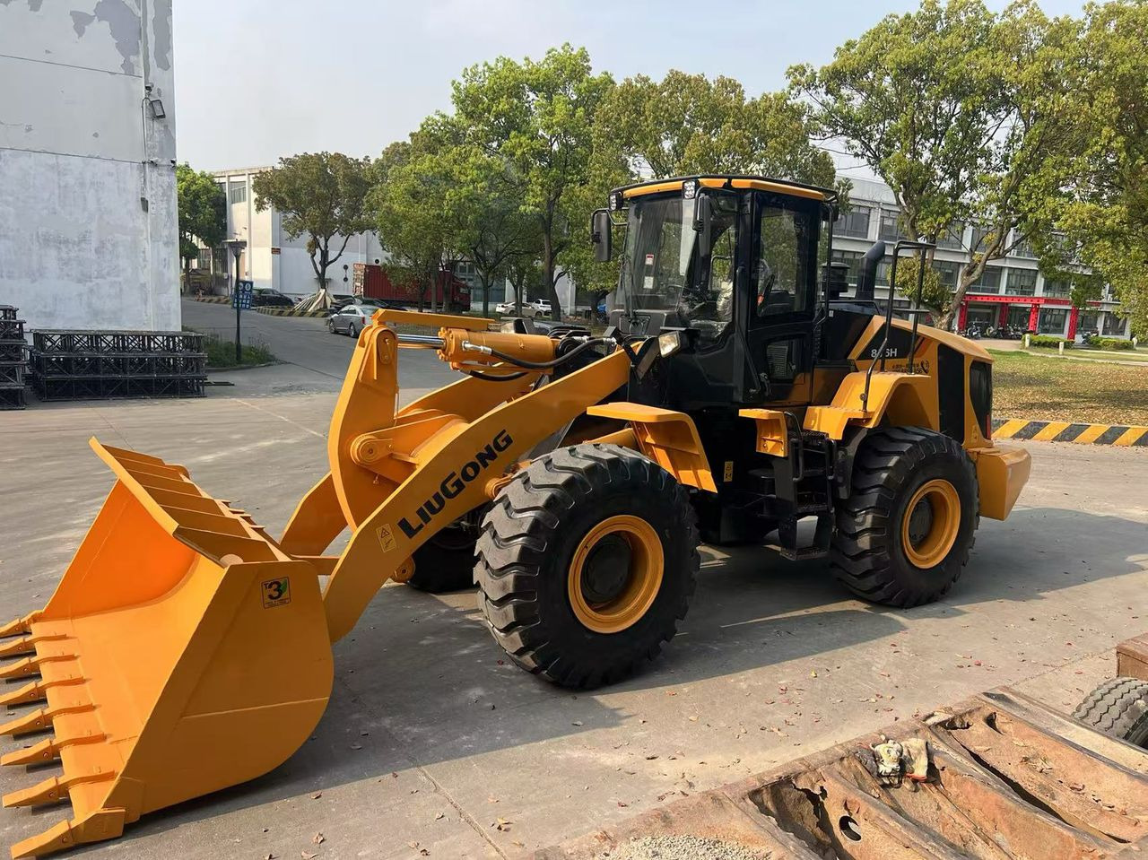 Liugong CLG 856H used wheel loader with cummins engine - Колесен товарач: снимка 3 Liugong CLG 856H used wheel loader with cummins engine - Колесен товарач: снимка 3