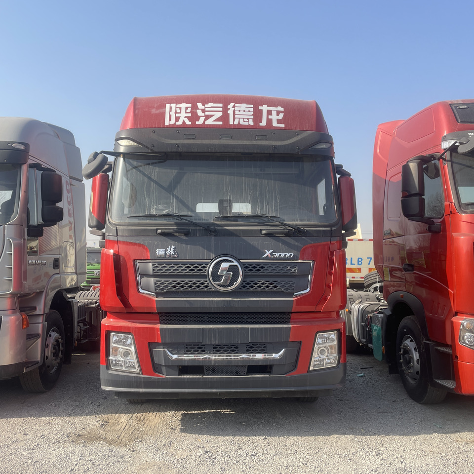 Shacman 2024 Year Used Semi Truck Head Tractor Head Tipper Head - Влекач: снимка 2 Shacman 2024 Year Used Semi Truck Head Tractor Head Tipper Head - Влекач: снимка 2