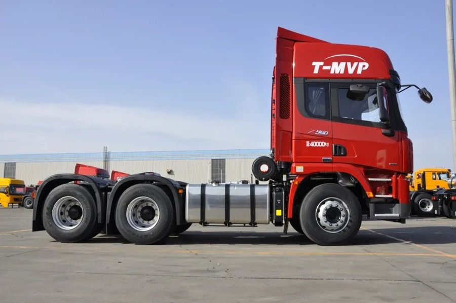 Влекач Shacman New or Used Truck Head Tractor Head Tipper Head: снимка 9