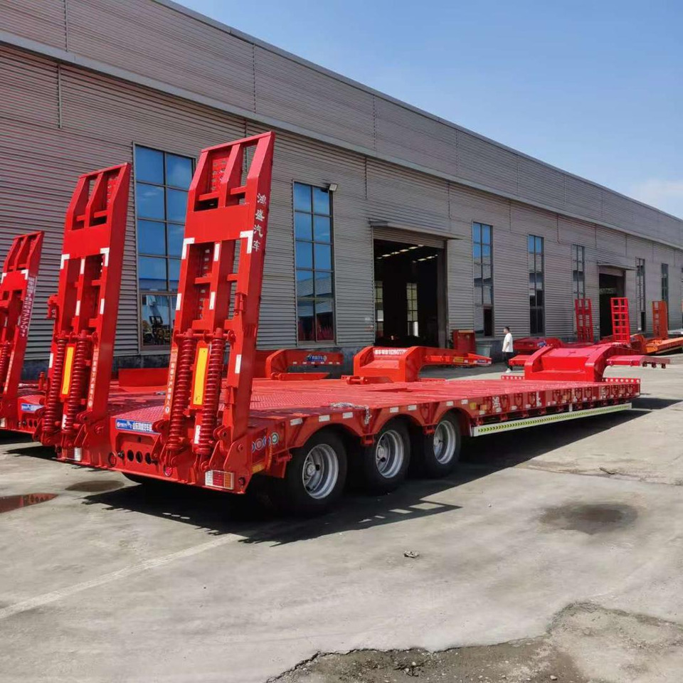 Нови Нискорамна площадка полуремарке ZHICHENG Semi Flat Bed Low Bed in New or Used with 3 Axles 4 Axles: снимка 11