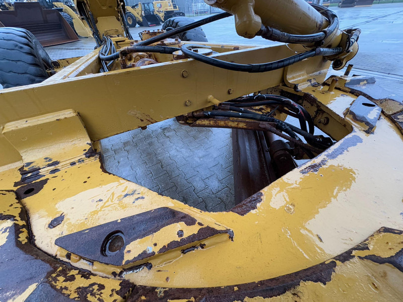Caterpillar 140M **Matriculada en Espana** - Грейдер: снимка 5 Caterpillar 140M **Matriculada en Espana** - Грейдер: снимка 5