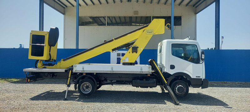 Nissan CABSTAR NT400 MOVEX TLR18 - Камион, Камион с кран: снимка 2 Nissan CABSTAR NT400 MOVEX TLR18 - Камион, Камион с кран: снимка 2