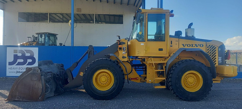 Volvo L70E - Колесен товарач: снимка 1 Volvo L70E - Колесен товарач: снимка 1