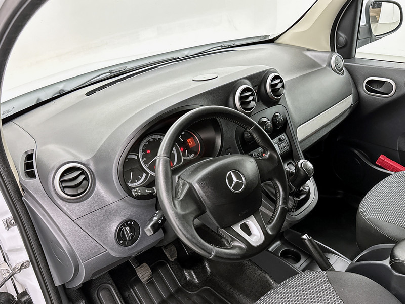 Mercedes-Benz Citan 109 CDI L2 Business Ambition Lichtmetalen velgen Cruise Control Parkeersensoren - Малък ван: снимка 5 Mercedes-Benz Citan 109 CDI L2 Business Ambition Lichtmetalen velgen Cruise Control Parkeersensoren - Малък ван: снимка 5