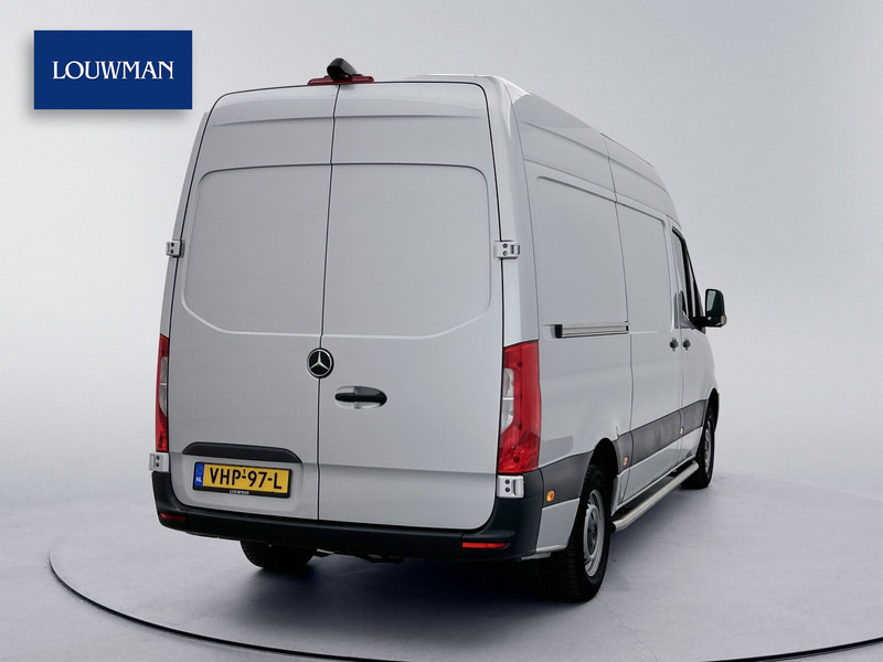 Mercedes-Benz Sprinter 315 1.9 CDI L2H2 Inrichting Navigatie Achteruitrijcamera Apple Carplay/Android Auto Cruise Control - Товарен бус: снимка 2 Mercedes-Benz Sprinter 315 1.9 CDI L2H2 Inrichting Navigatie Achteruitrijcamera Apple Carplay/Android Auto Cruise Control - Товарен бус: снимка 2