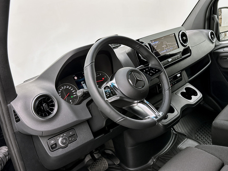 Mercedes-Benz Sprinter 317 1.9 CDI L4H2 Pro 3.5t trekhaak Navigatie Betimmering Parkeerpakket Stoelverwarming - Товарен бус: снимка 4 Mercedes-Benz Sprinter 317 1.9 CDI L4H2 Pro 3.5t trekhaak Navigatie Betimmering Parkeerpakket Stoelverwarming - Товарен бус: снимка 4