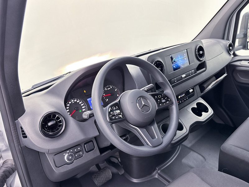 Mercedes-Benz Sprinter 517 1.9 CDI Bakwagen Meubelbak 1000KG Laadklep Apple Carplay/Android Auto Cruise Control - Лекотоварен автомобил фургон: снимка 5 Mercedes-Benz Sprinter 517 1.9 CDI Bakwagen Meubelbak 1000KG Laadklep Apple Carplay/Android Auto Cruise Control - Лекотоварен автомобил фургон: снимка 5