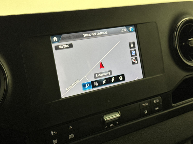 Товарен бус Mercedes-Benz Sprinter 519 3.0 CDI L3H2 V6 Led koplampen 360 camera systeem Trekhaak Navigatie Dubbel lucht: снимка 6 Товарен бус Mercedes-Benz Sprinter 519 3.0 CDI L3H2 V6 Led koplampen 360 camera systeem Trekhaak Navigatie Dubbel lucht: снимка 6